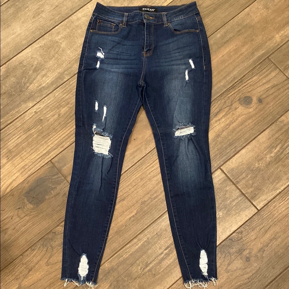 Women's Distressed Blue Jeans